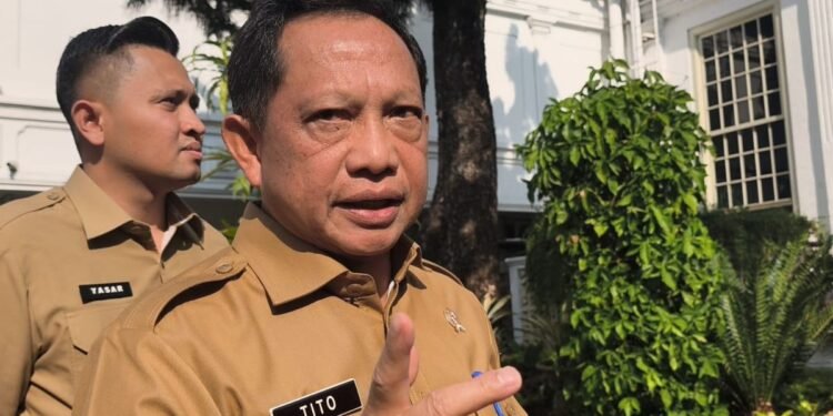 Mendagri Sentil Pemda Lambat Salurkan Bantuan Gempa NTT, Sikka Baru 1 Persen
