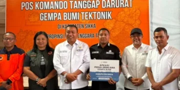 Pemkab Solok dan Apkasi Salurkan Bantuan Kemanusiaan untuk Korban Gempa di Sikka NTT